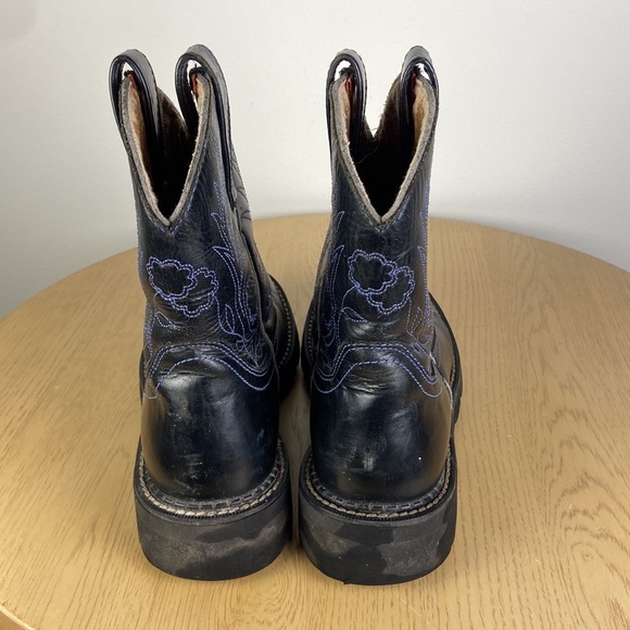 Ariat Women’s 9 Black Embroidered Ankle Western Boots Cowgirl Cowboy Casual - Picture 6 of 9